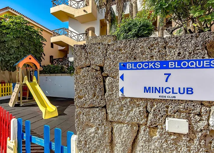 In Golf Del Sur With Heated Pool 아파트